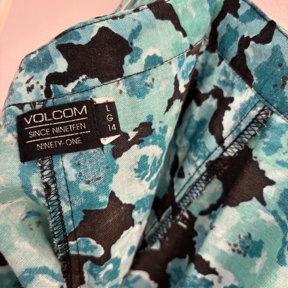 Volcom NWT Floral Pleated Mini Skirt Zip Womens Preppy Feminine Size Large - Picture 7 of 8
